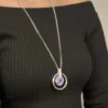 Colgante Rosalía B con cadena