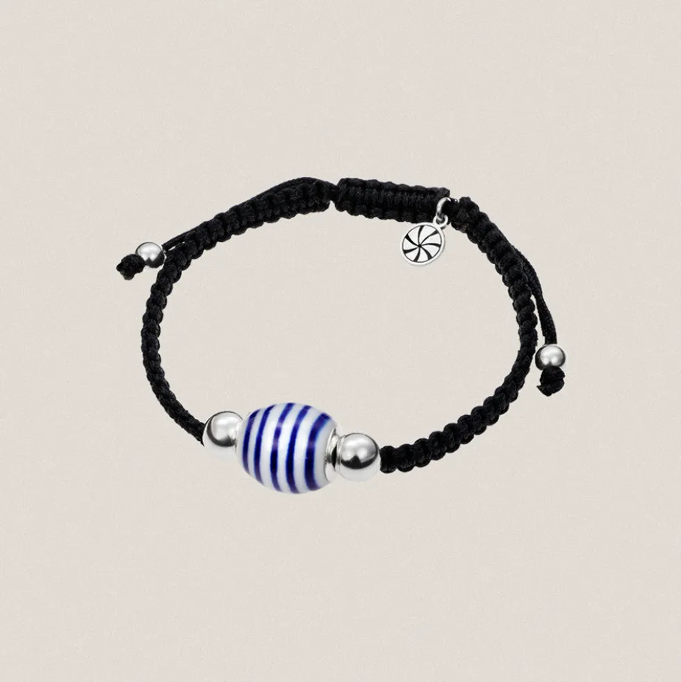 Pulsera Rodas Cordón Negro